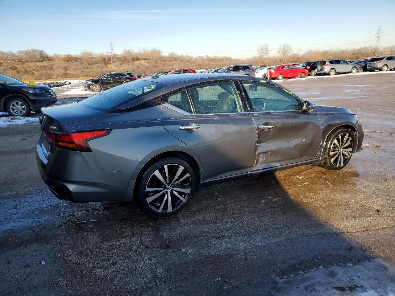 2019 NISSAN ALTIMA PLATINUM photo 3