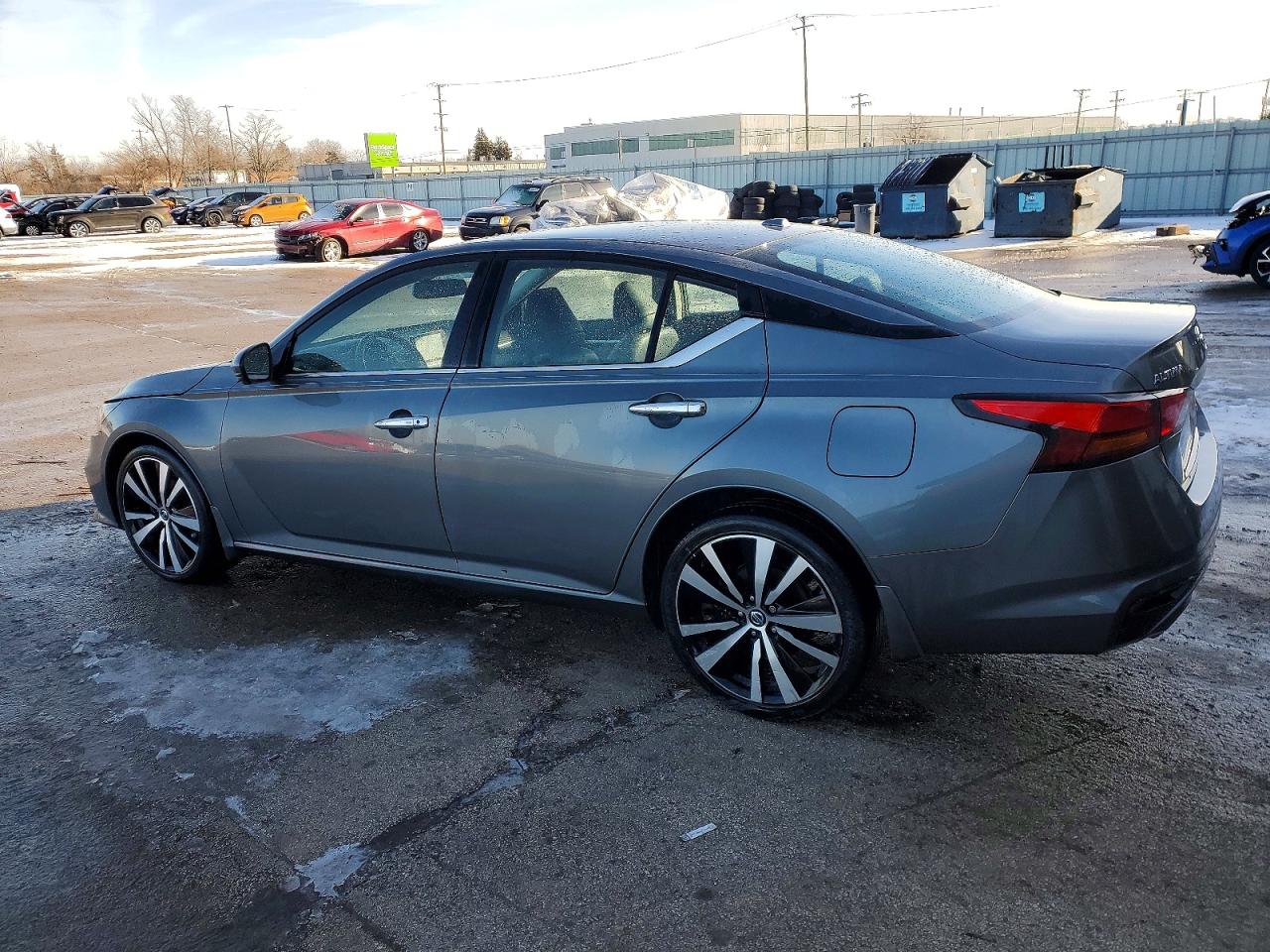 2019 NISSAN ALTIMA PLATINUM photo 2