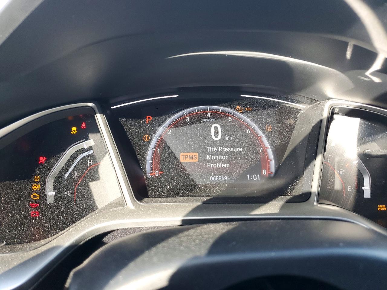 2020 HONDA CIVIC SPORT TOURING photo 9