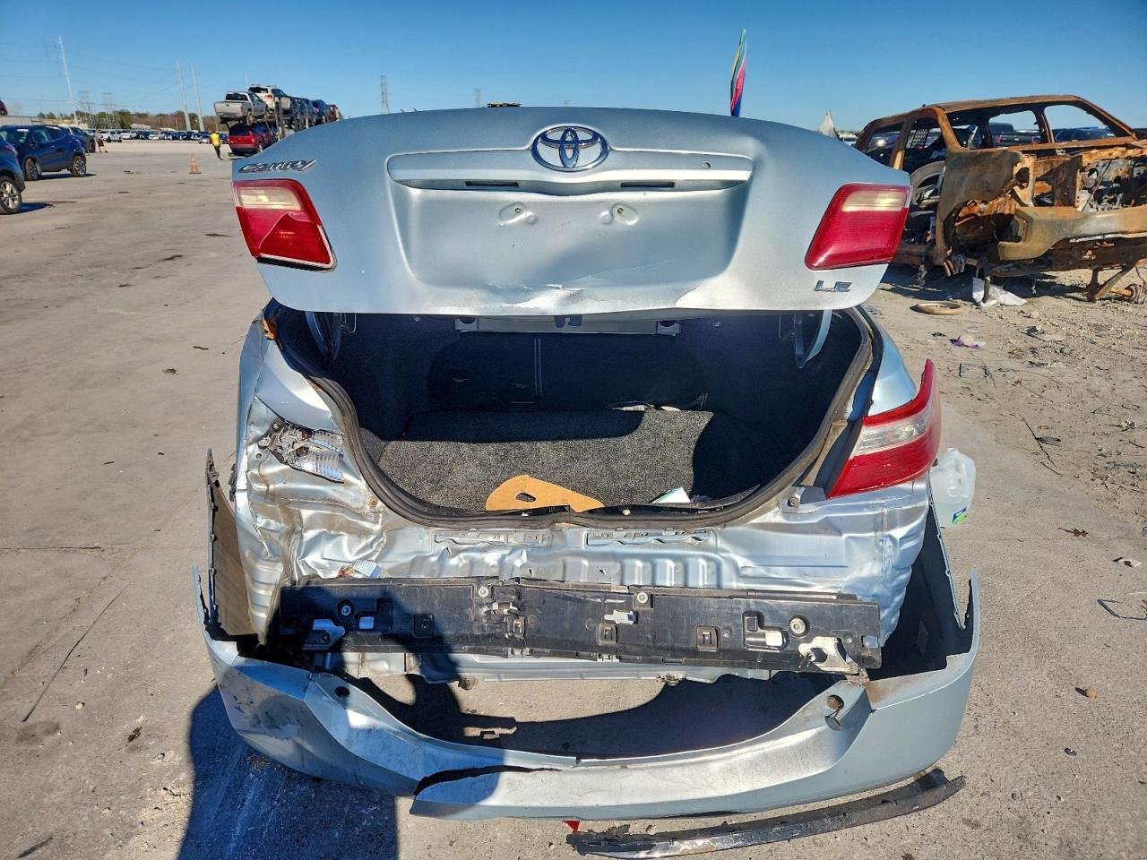 2009 TOYOTA CAMRY BASE photo 6