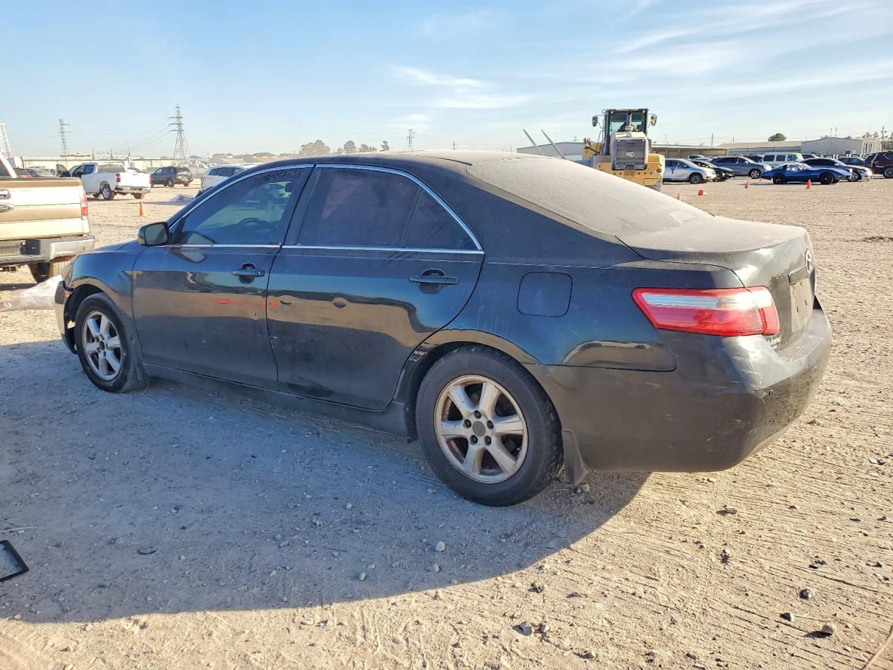 2009 TOYOTA CAMRY BASE photo 2
