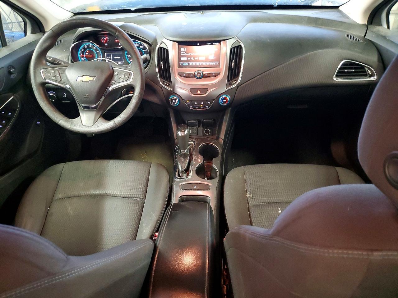2016 CHEVROLET CRUZE LT photo 8