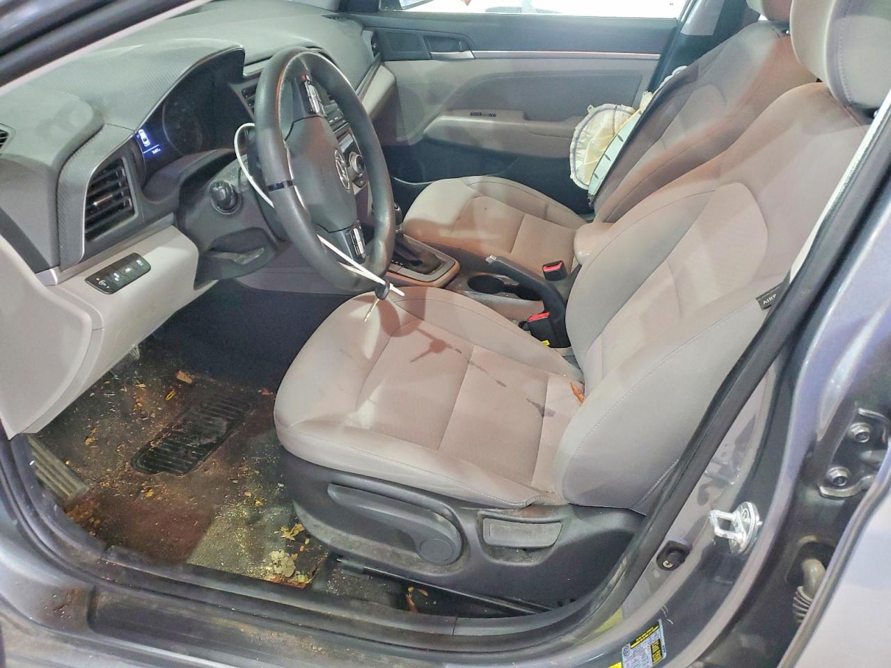 2019 HYUNDAI ELANTRA SEL photo 7