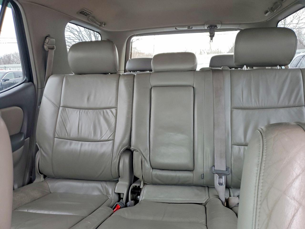 2003 TOYOTA SEQUOIA LIMITED photo 10