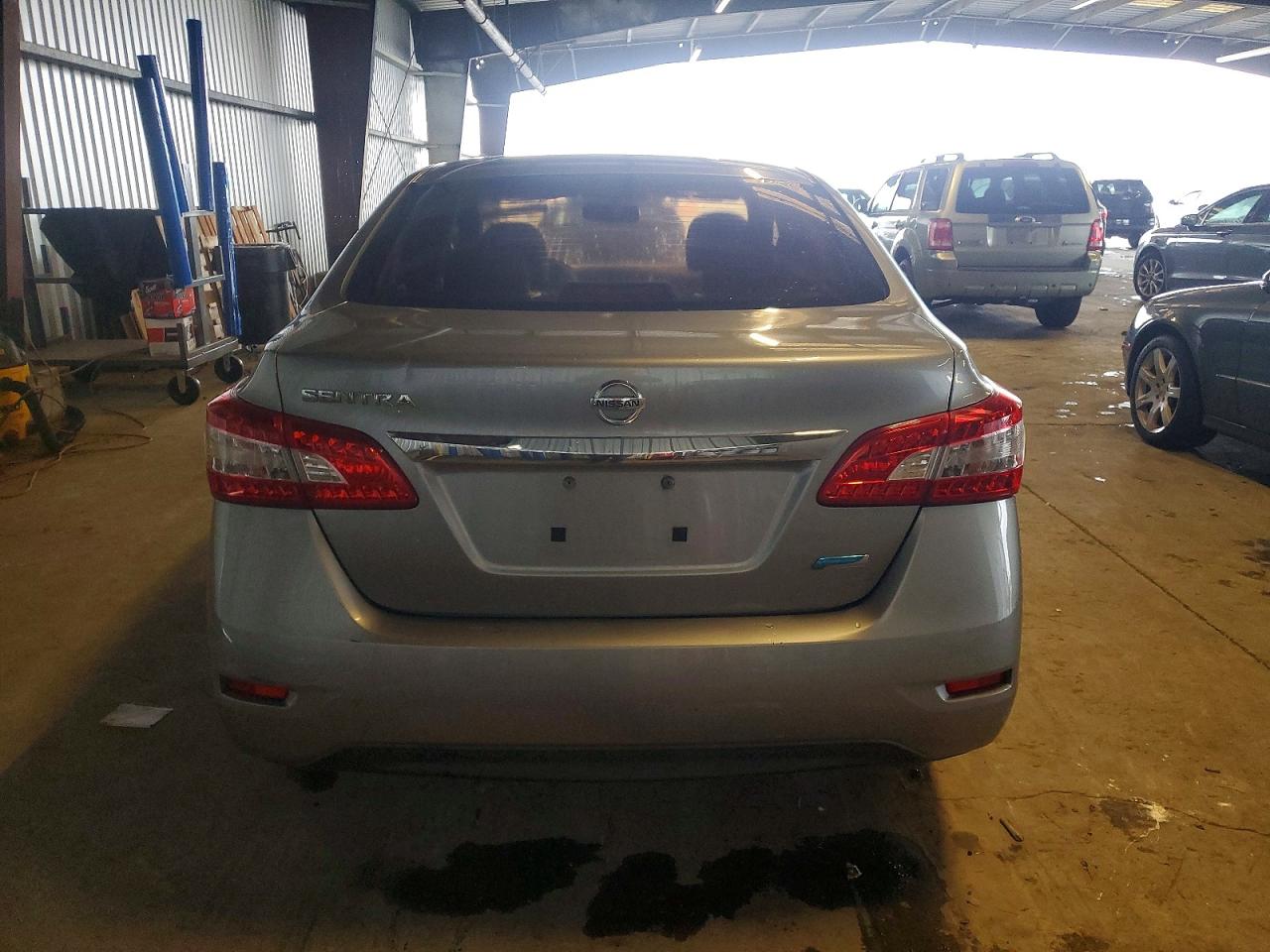 2014 NISSAN SENTRA S photo 6