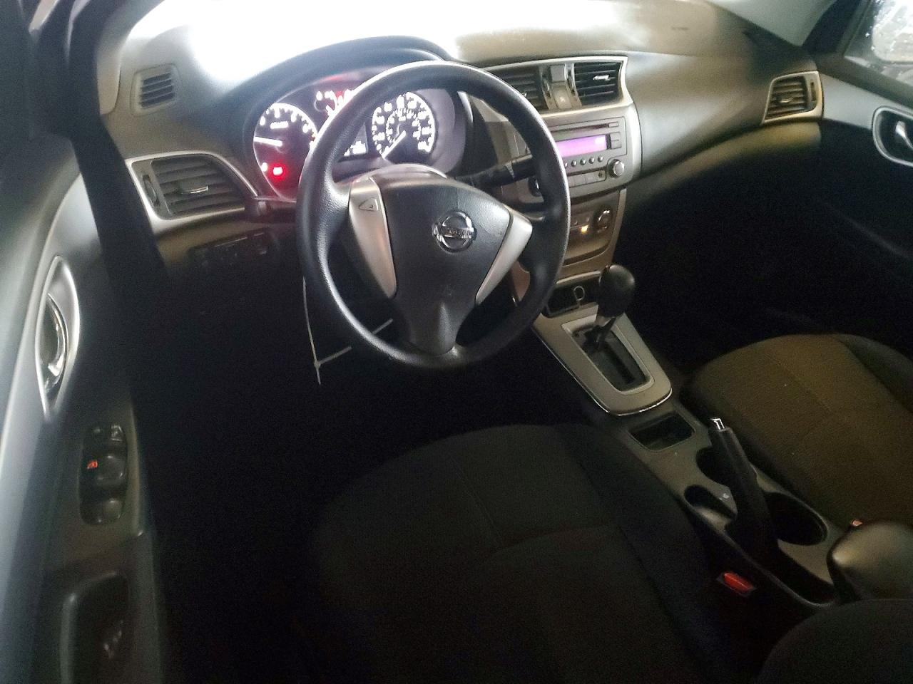 2014 NISSAN SENTRA S photo 8