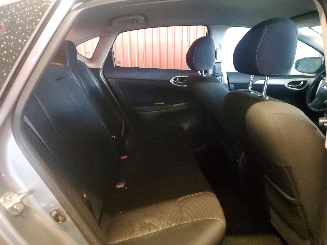 2014 NISSAN SENTRA S photo 10