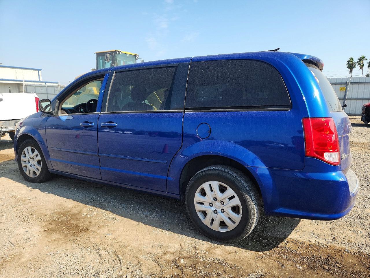 2013 DODGE GRAND CARAVAN SE photo 3