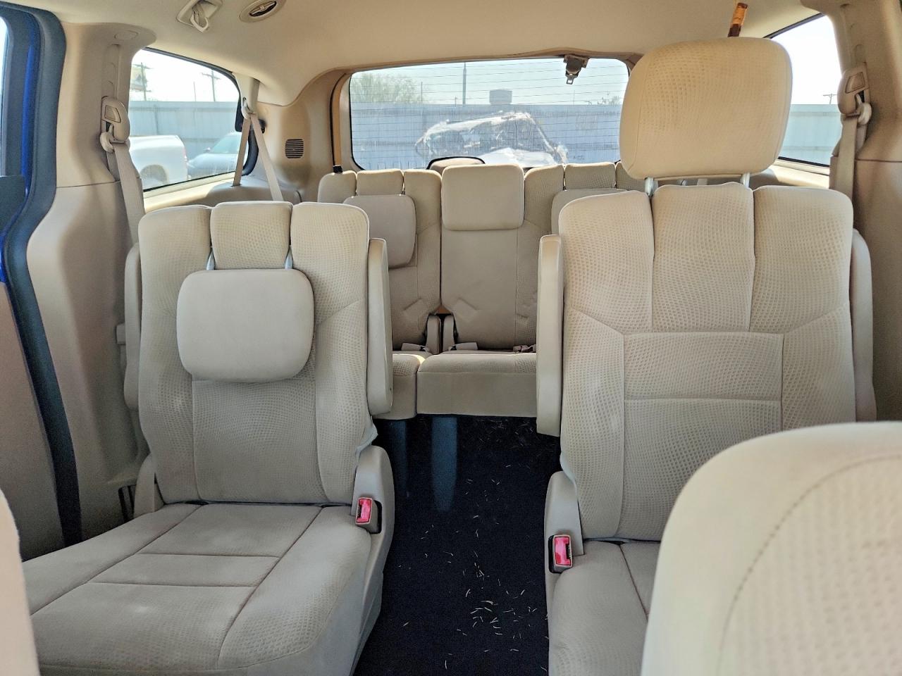 2013 DODGE GRAND CARAVAN SE photo 19