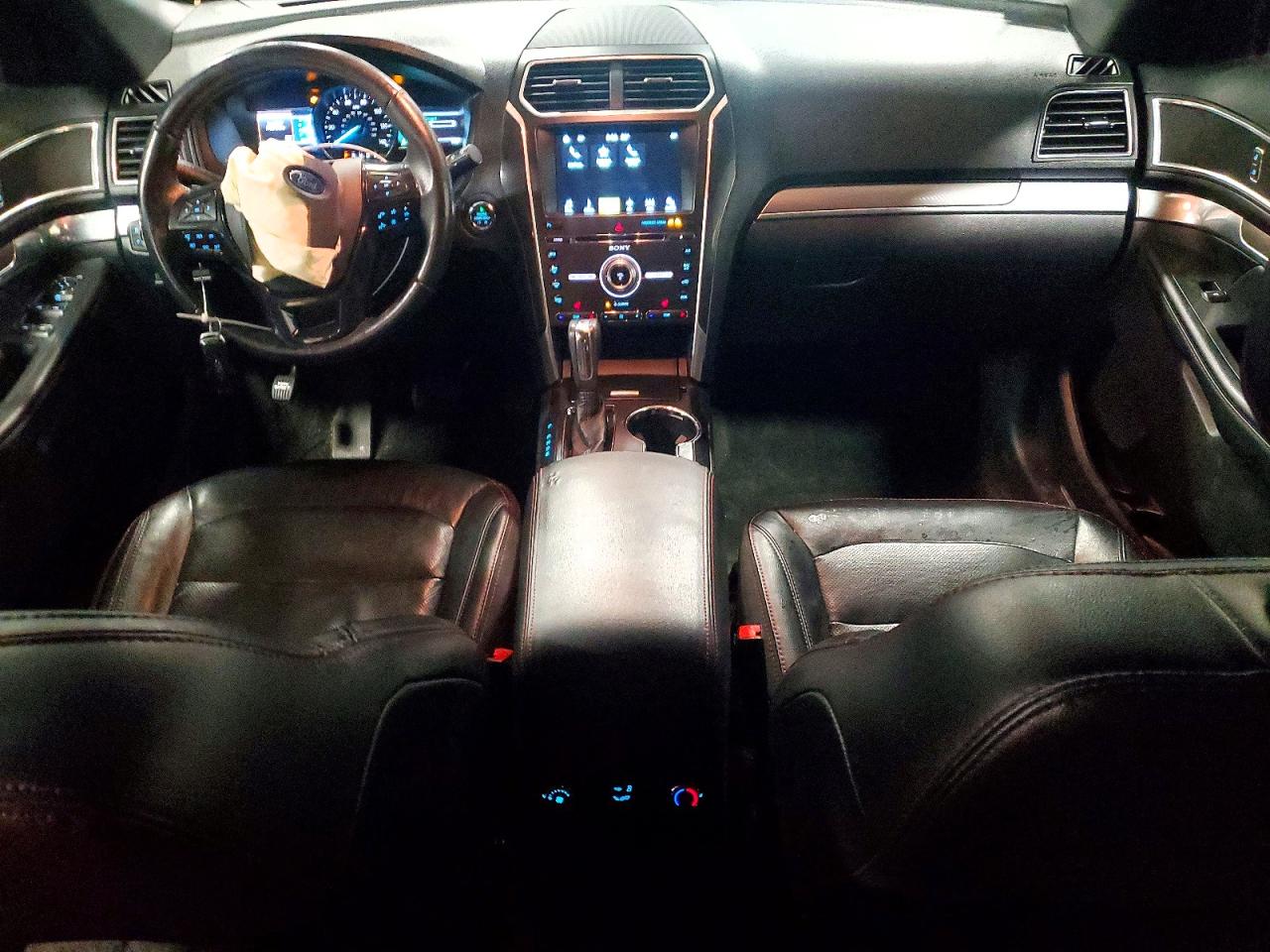 2017 FORD EXPLORER SPORT photo 8