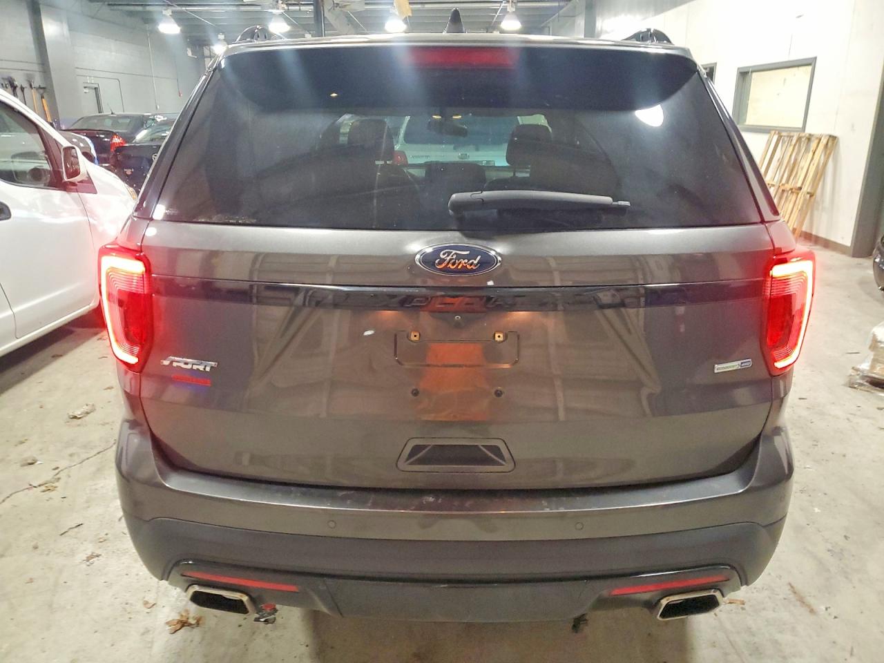2017 FORD EXPLORER SPORT photo 6