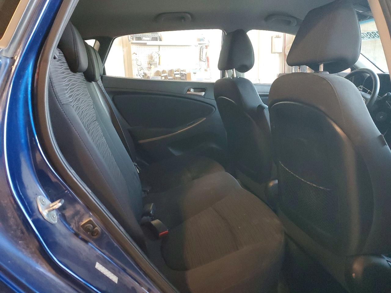 2015 HYUNDAI ACCENT GS photo 10
