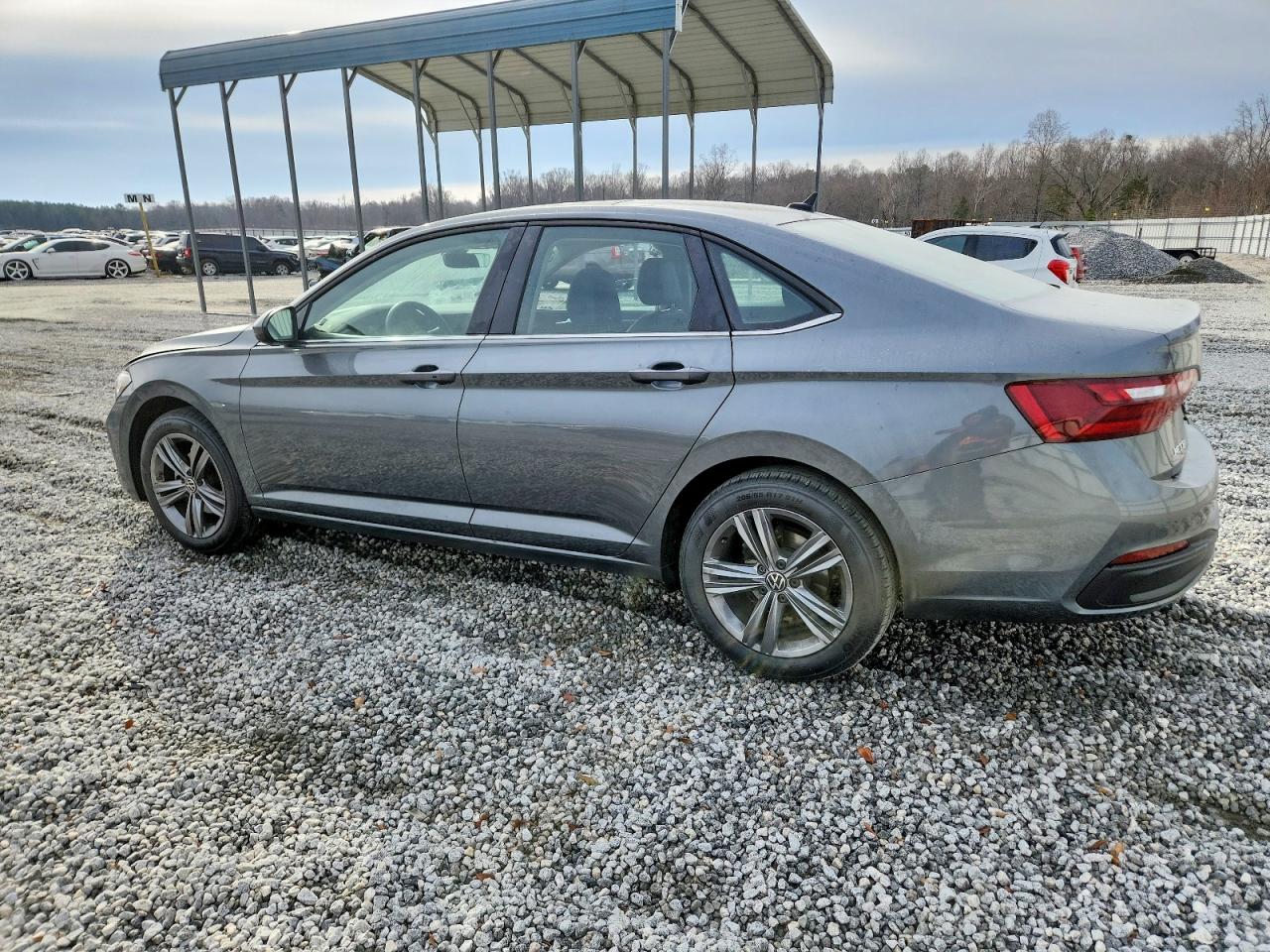 2023 VOLKSWAGEN JETTA SE photo 3