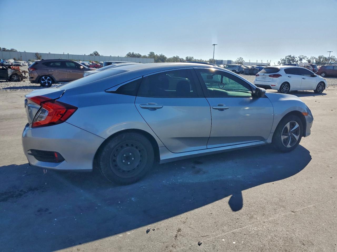 2020 HONDA CIVIC LX photo 3