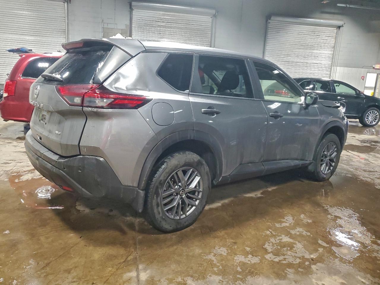 2021 NISSAN ROGUE S photo 3