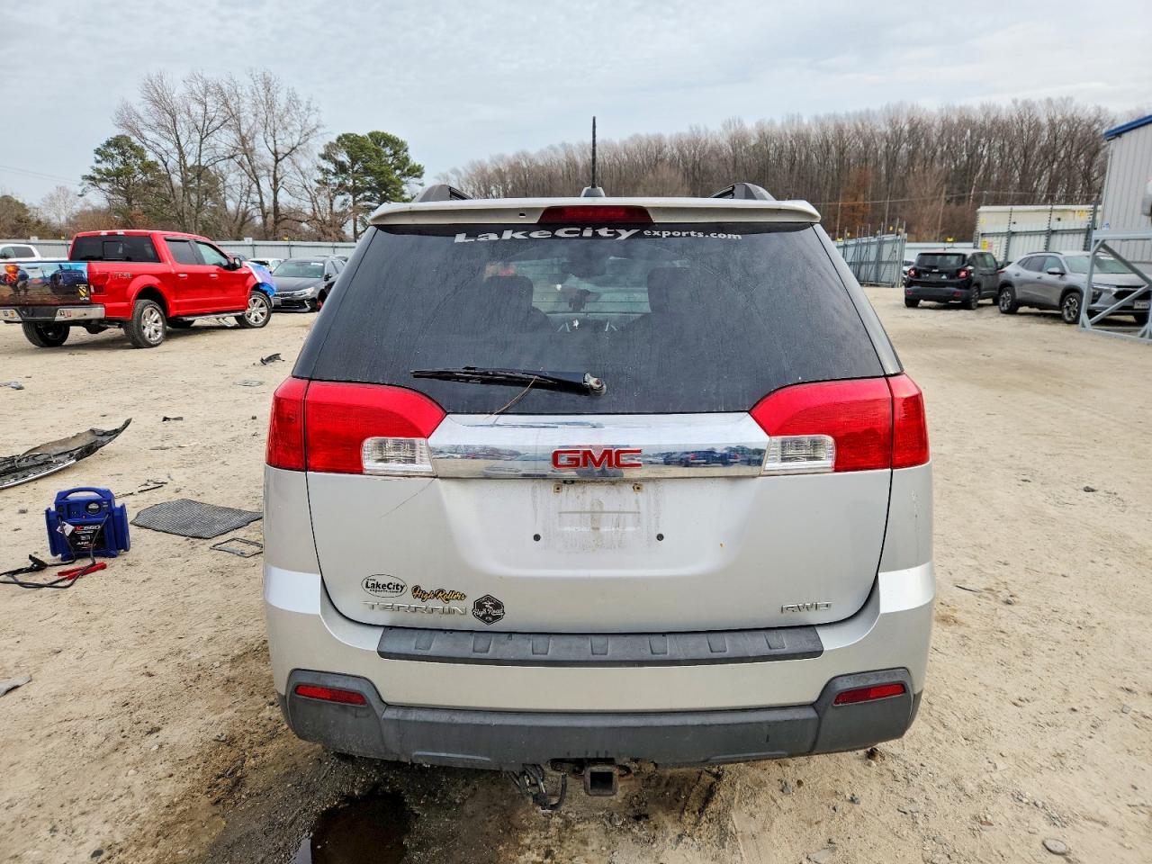2015 GMC TERRAIN SLE photo 6