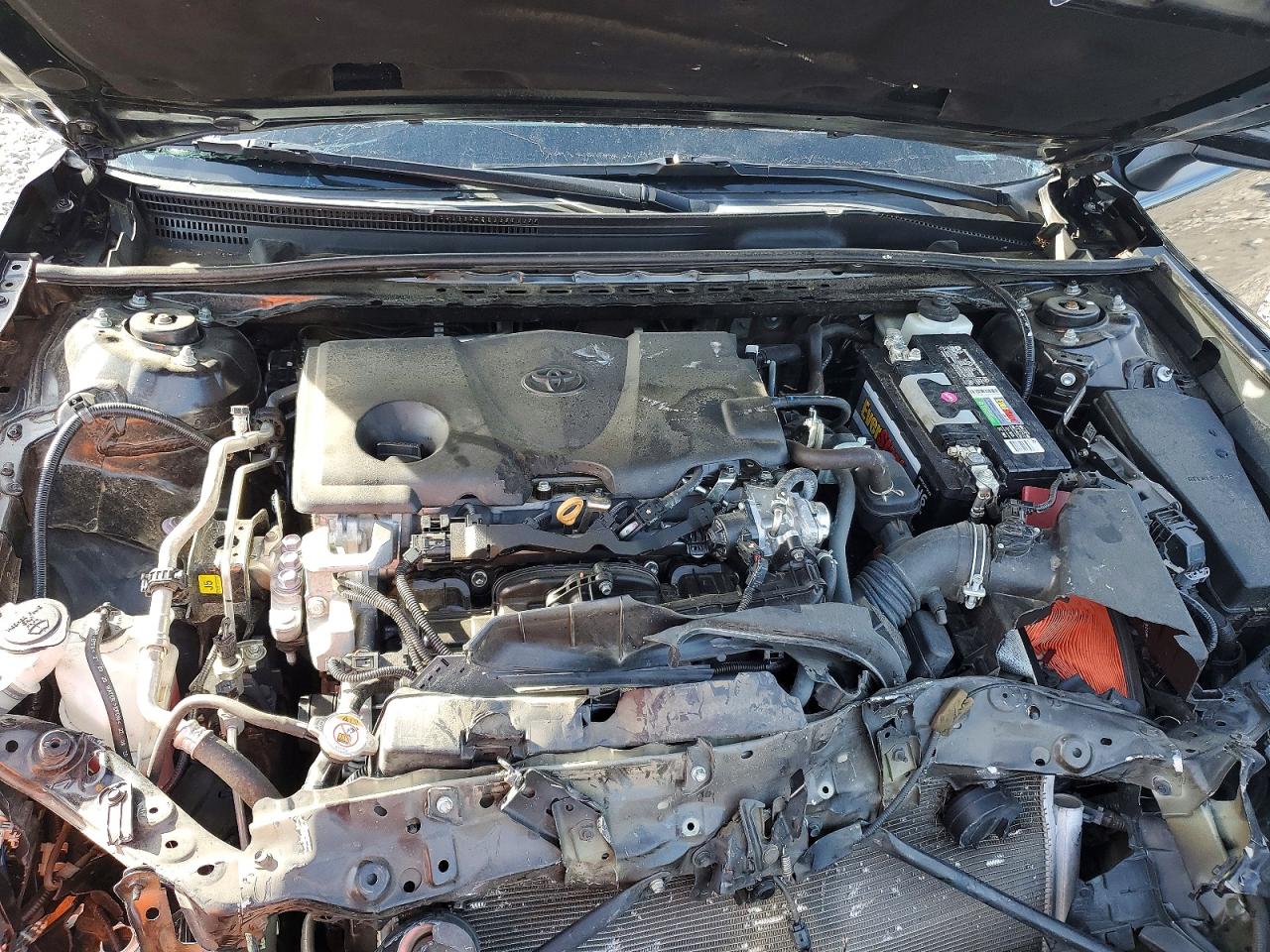 2021 TOYOTA CAMRY LE photo 31