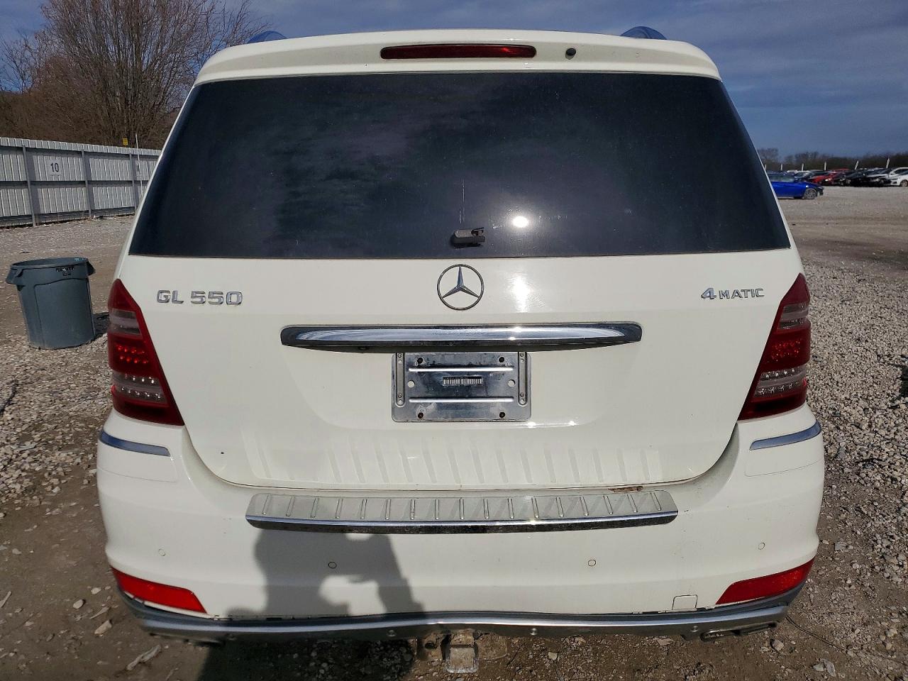 2011 MERCEDES-BENZ GL 550 4MATIC photo 6