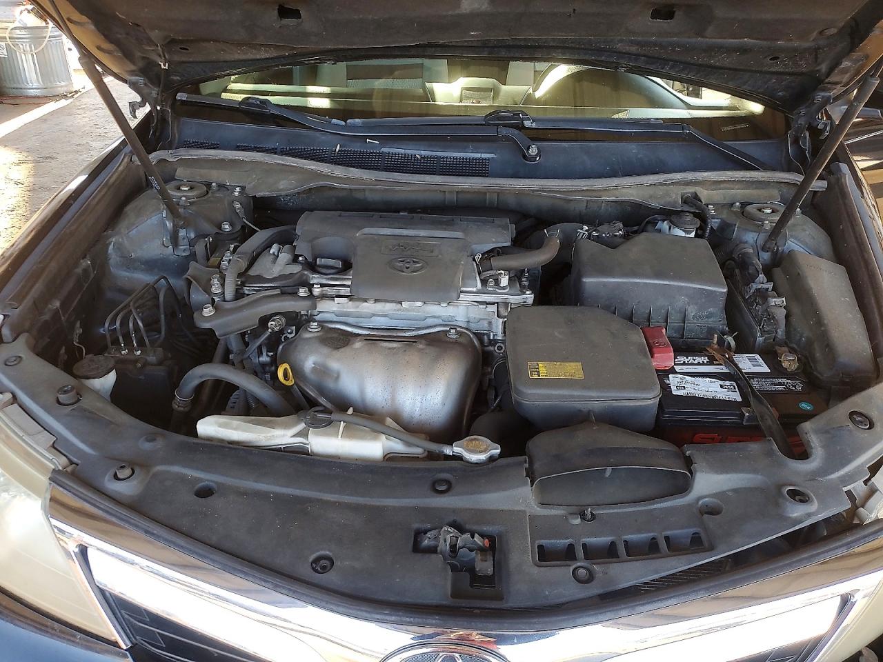 2012 TOYOTA CAMRY BASE photo 11
