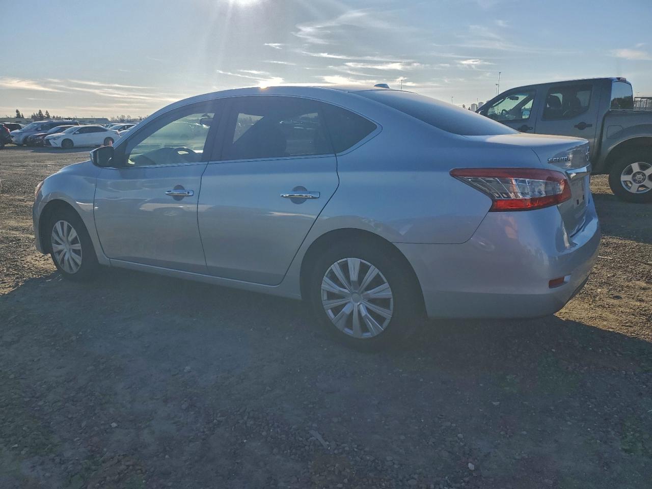 2014 NISSAN SENTRA S photo 2