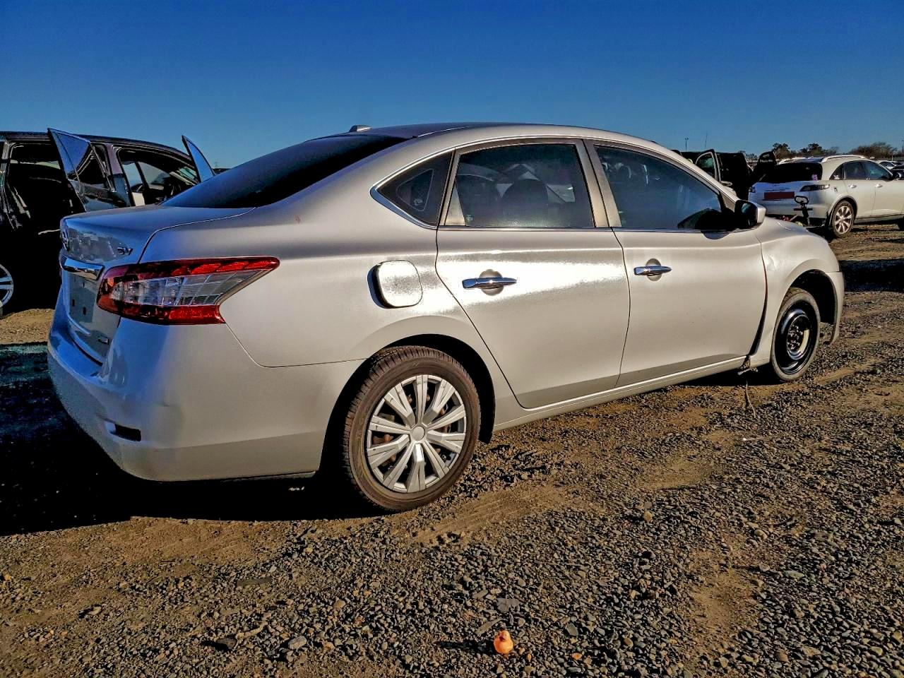 2014 NISSAN SENTRA S photo 3
