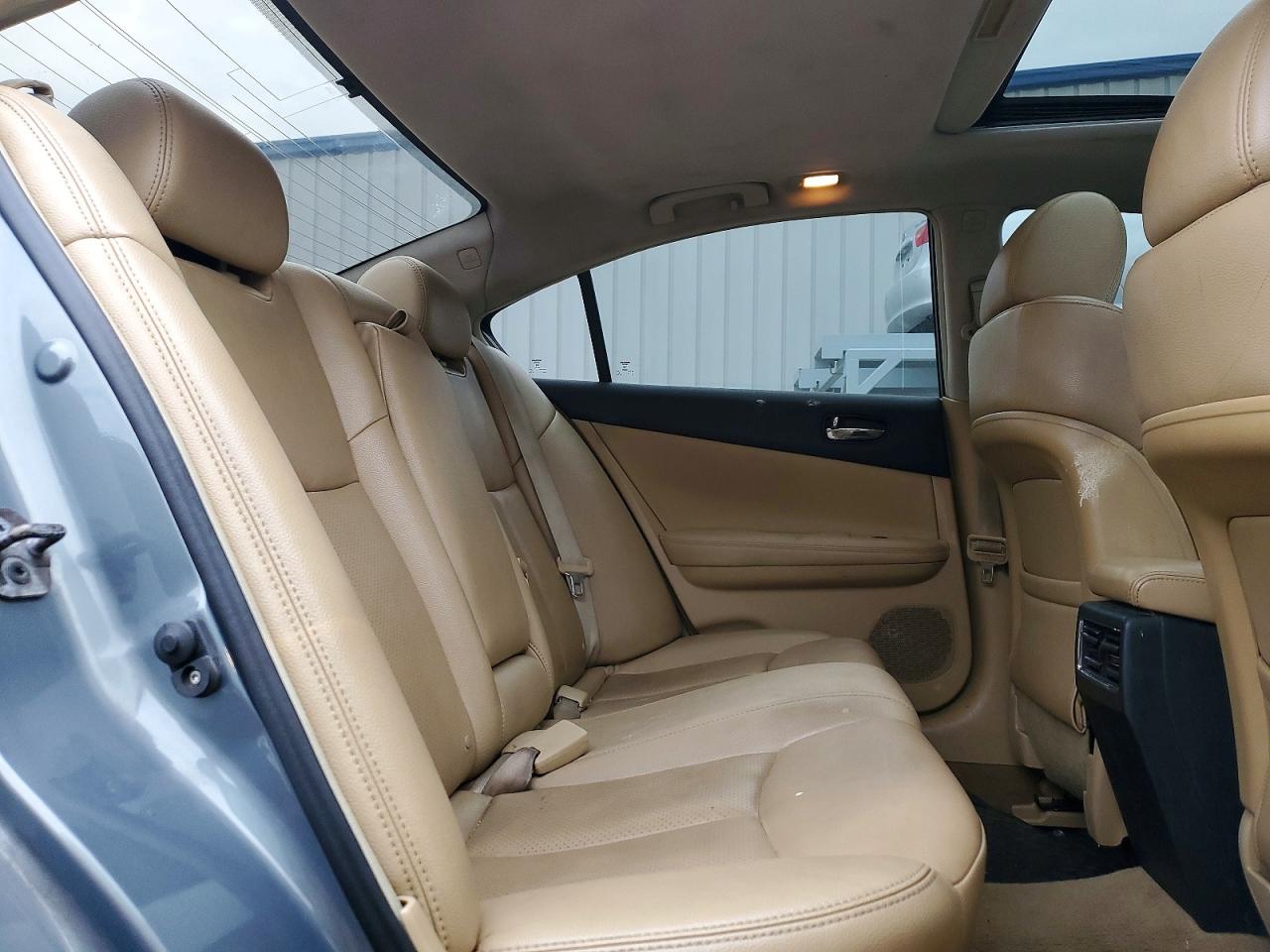 2010 NISSAN MAXIMA S photo 10
