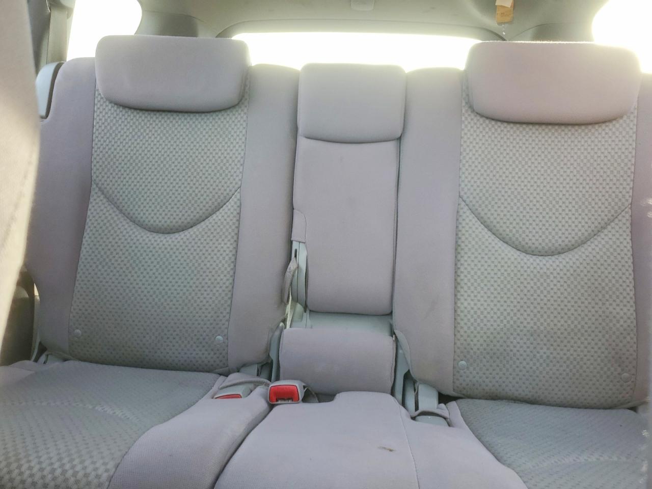 2007 TOYOTA RAV4 photo 28