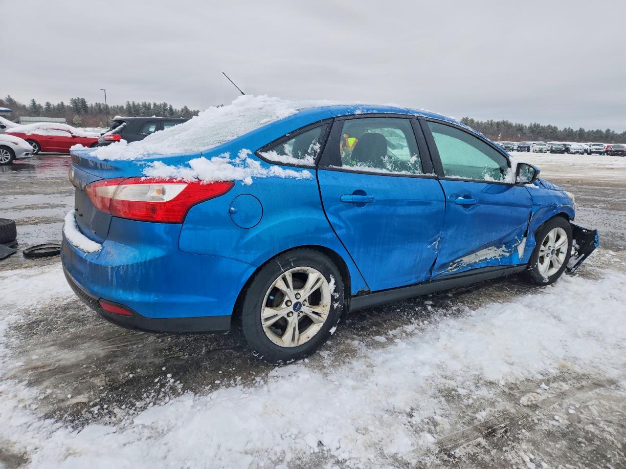 2014 FORD FOCUS SE photo 3