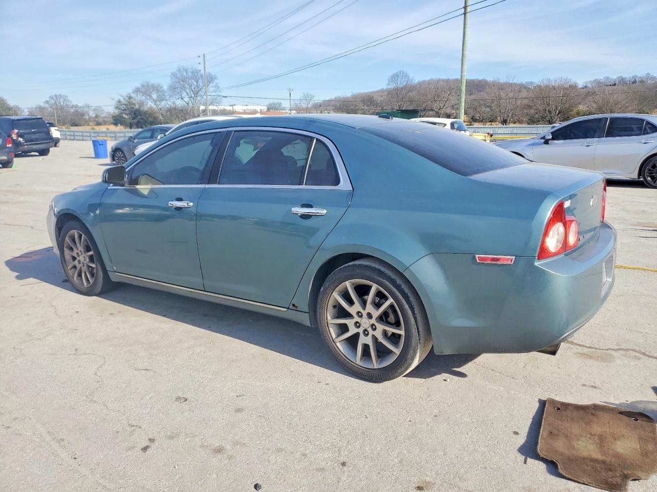 2009 CHEVROLET MALIBU LTZ photo 2