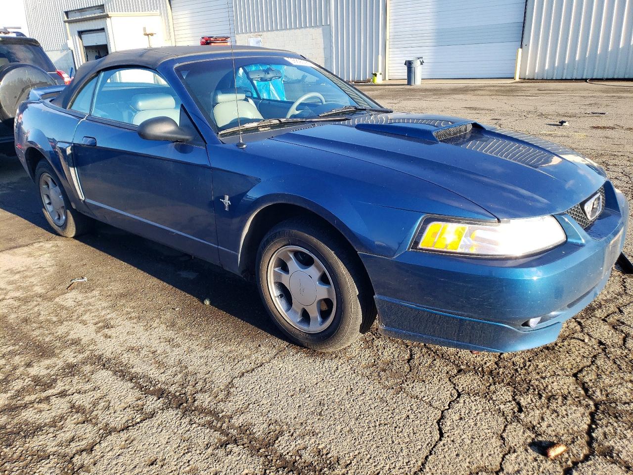 2000 FORD MUSTANG photo 4