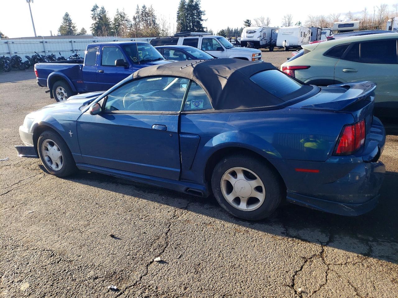 2000 FORD MUSTANG photo 2