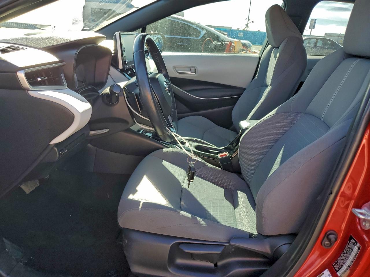 2021 TOYOTA COROLLA SE photo 7