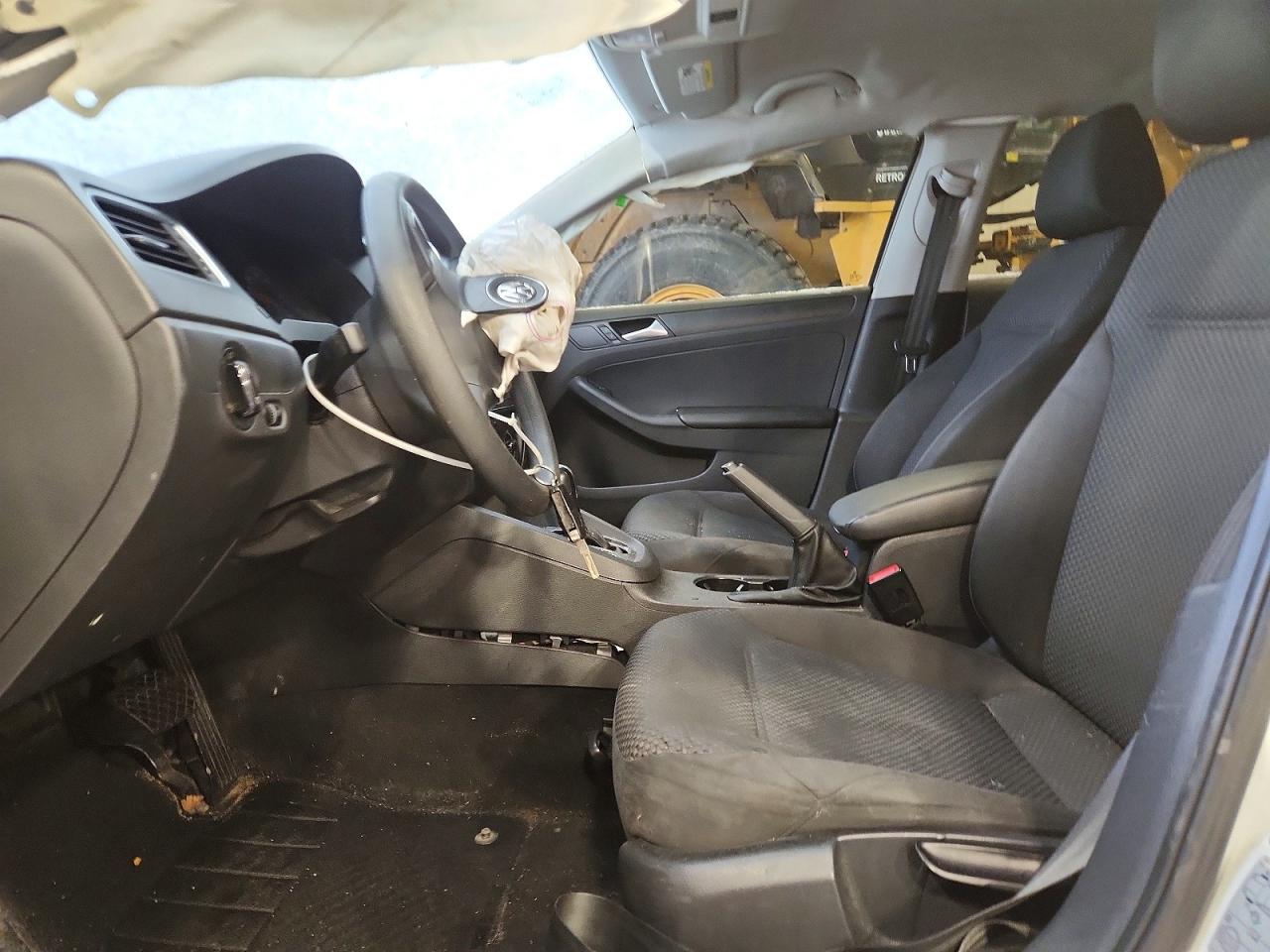 2014 VOLKSWAGEN JETTA BASE photo 13