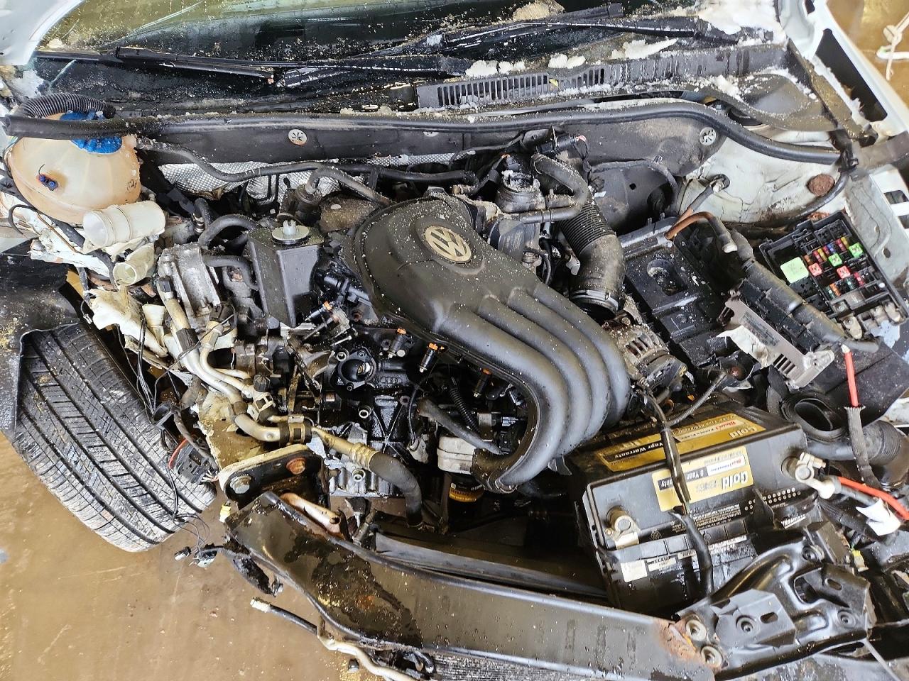 2014 VOLKSWAGEN JETTA BASE photo 21