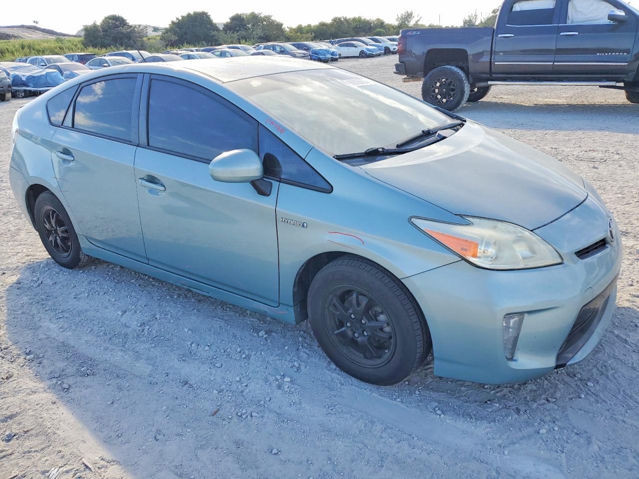2015 TOYOTA PRIUS photo 4