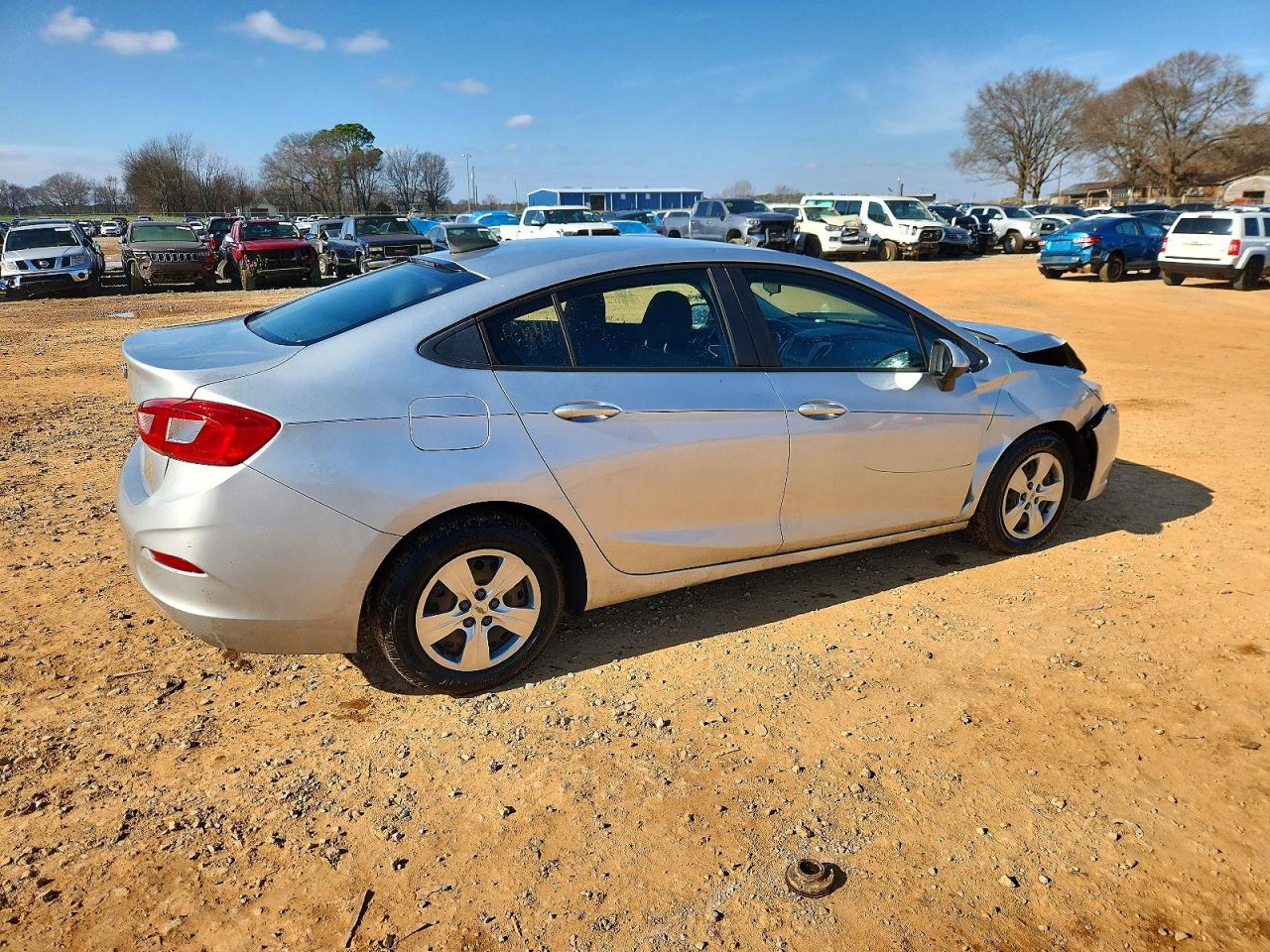 2017 CHEVROLET CRUZE LS photo 3
