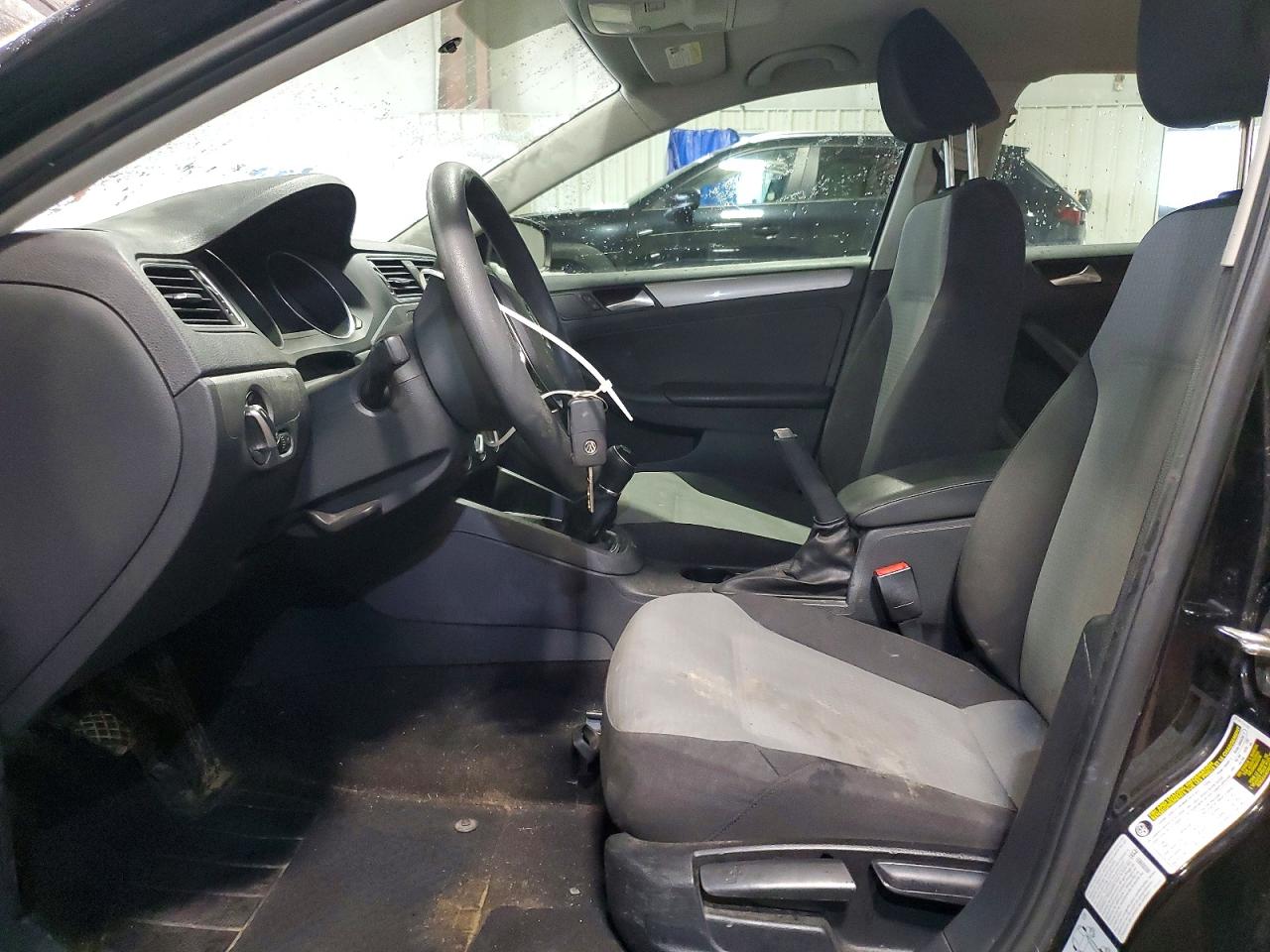 2017 VOLKSWAGEN JETTA S photo 25
