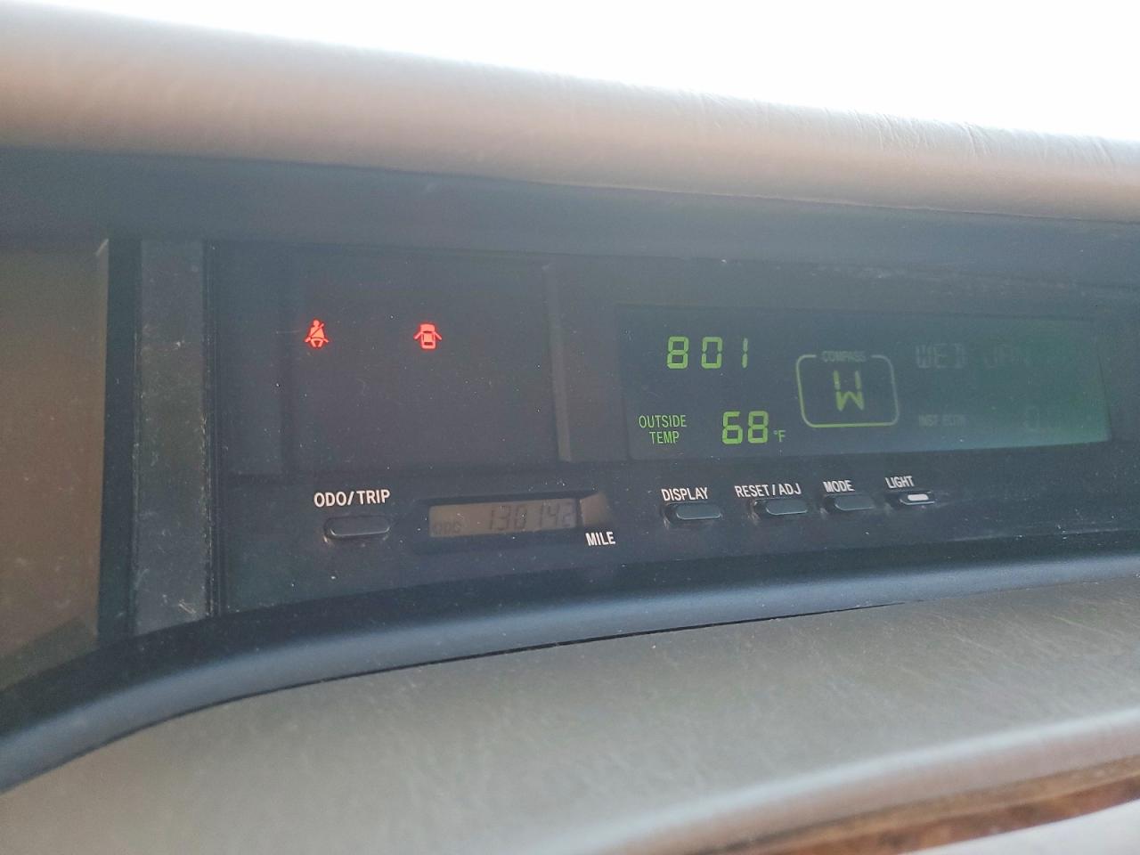 2000 TOYOTA AVALON XL photo 9