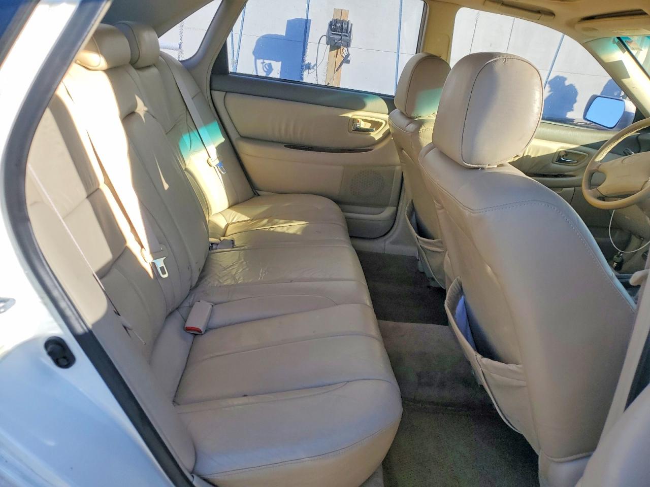2000 TOYOTA AVALON XL photo 10