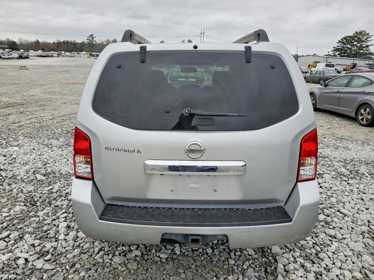 2012 NISSAN PATHFINDER S photo 6