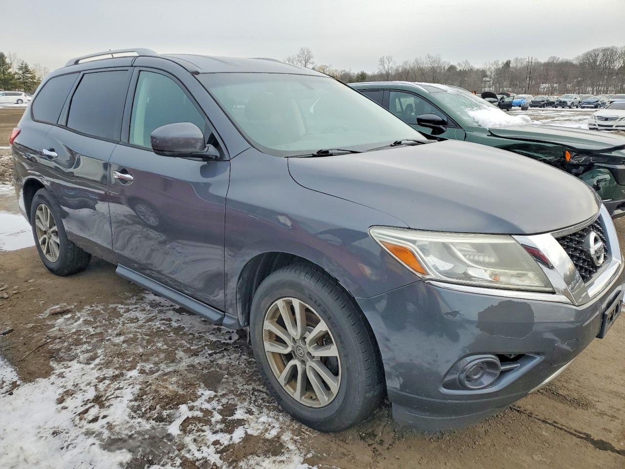 2013 NISSAN PATHFINDER S photo 10