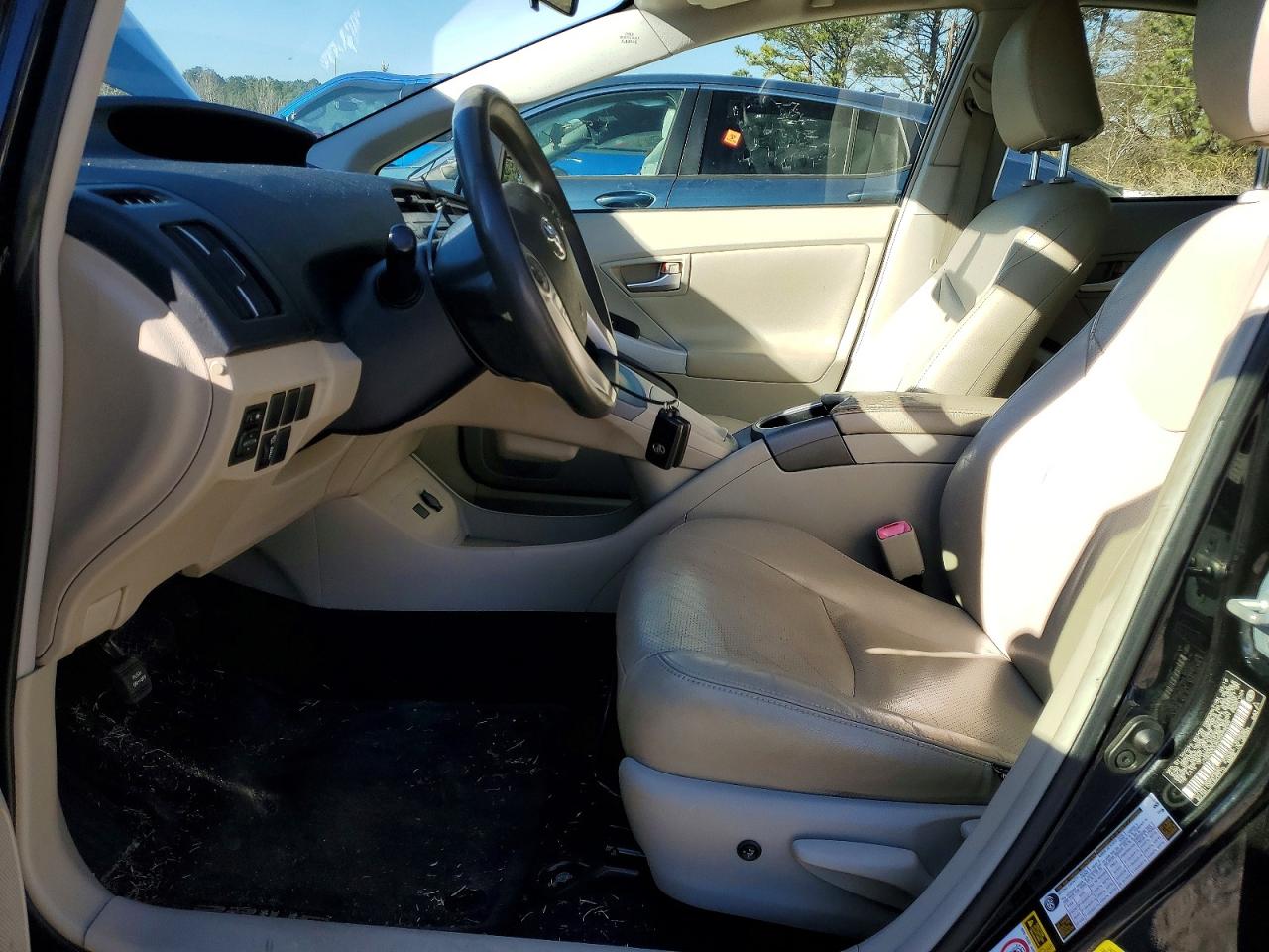 2012 TOYOTA PRIUS photo 7