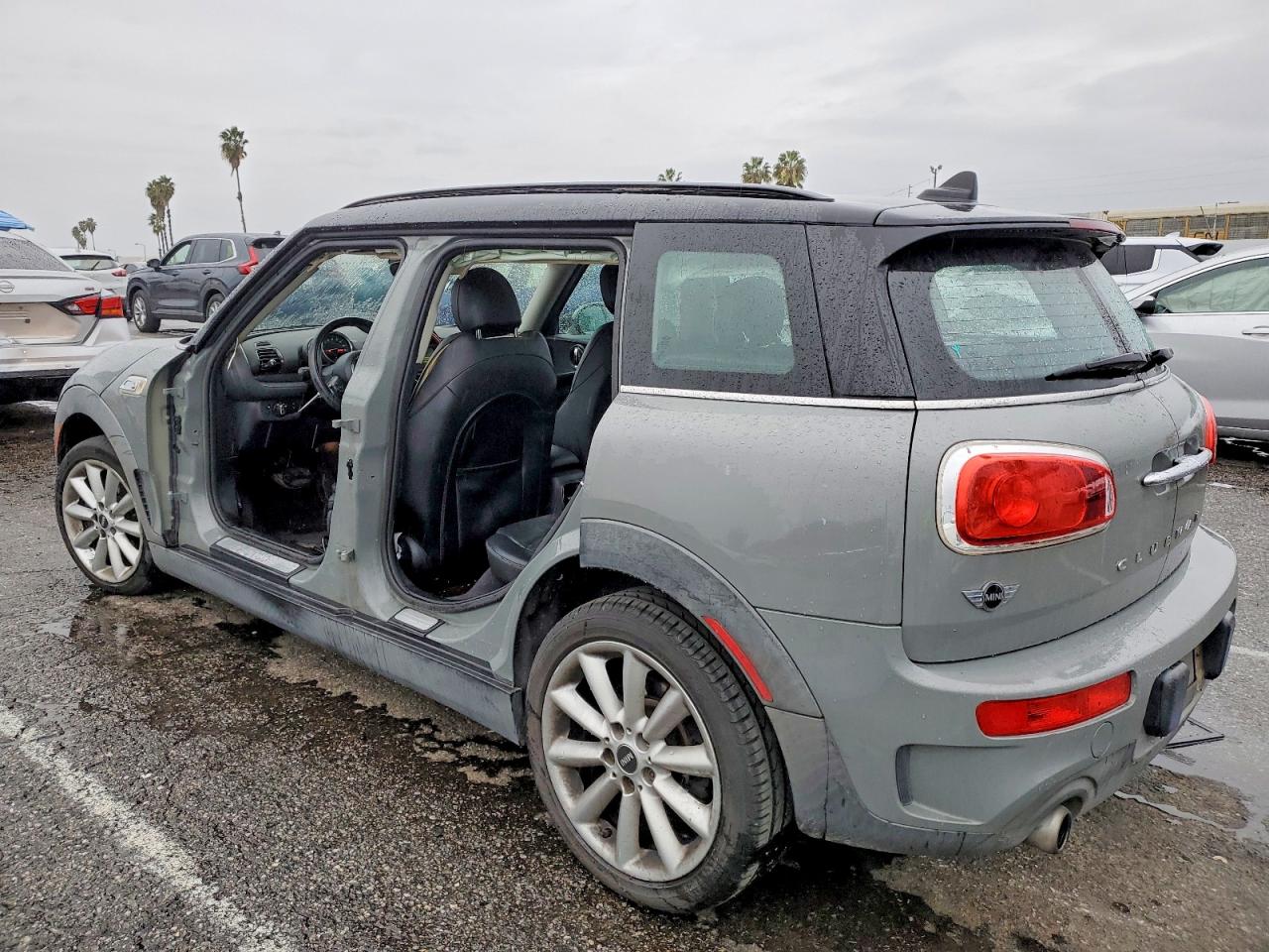 2017 MINI COOPER S CLUBMAN ALL4 photo 2