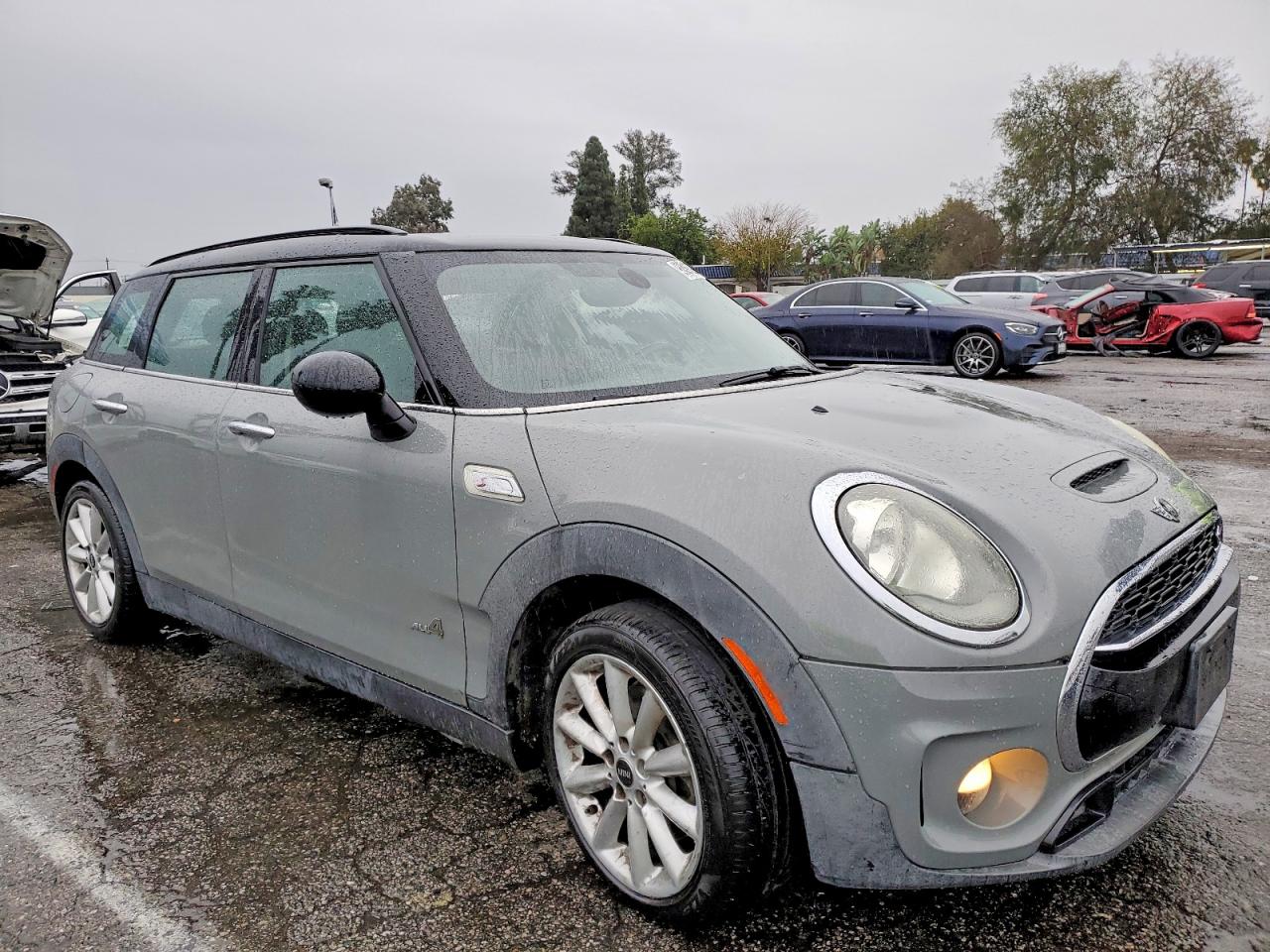 2017 MINI COOPER S CLUBMAN ALL4 photo 4
