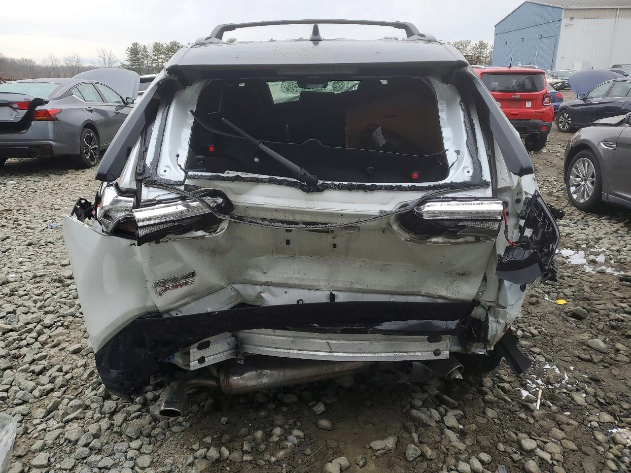 2023 TOYOTA RAV4 PRIME XSE photo 16