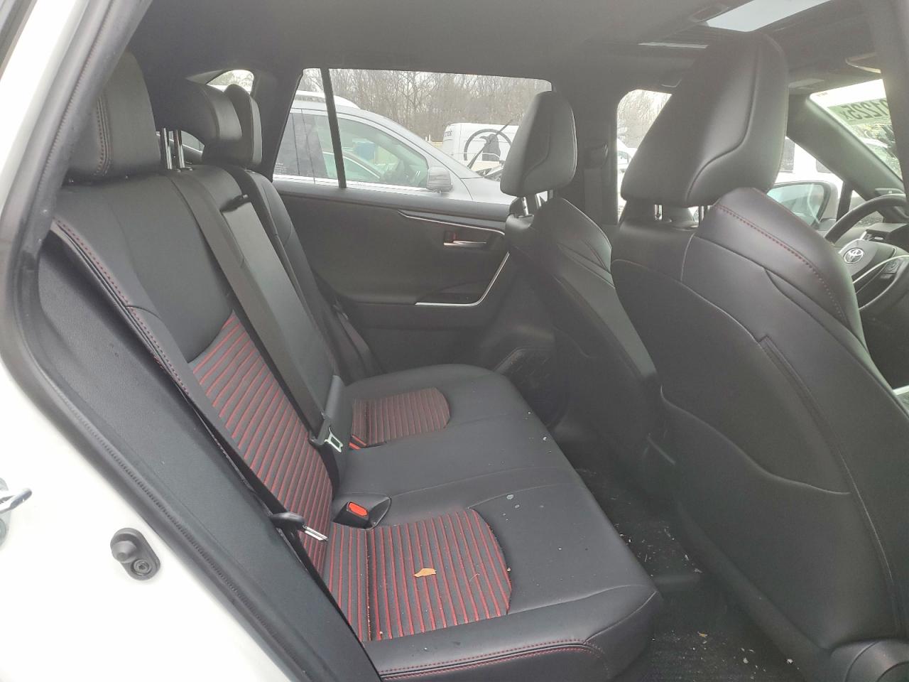 2023 TOYOTA RAV4 PRIME XSE photo 31