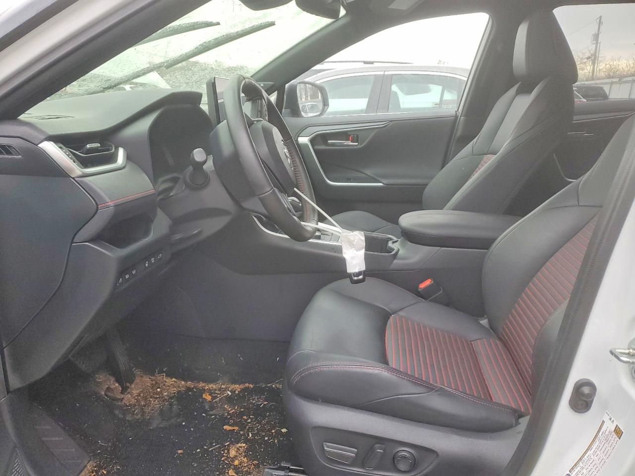 2023 TOYOTA RAV4 PRIME XSE photo 19