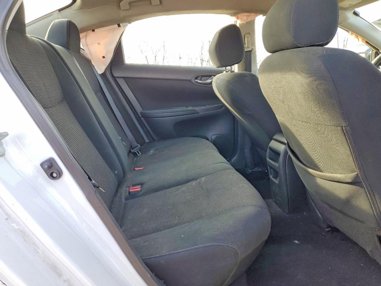 2019 NISSAN SENTRA S photo 19