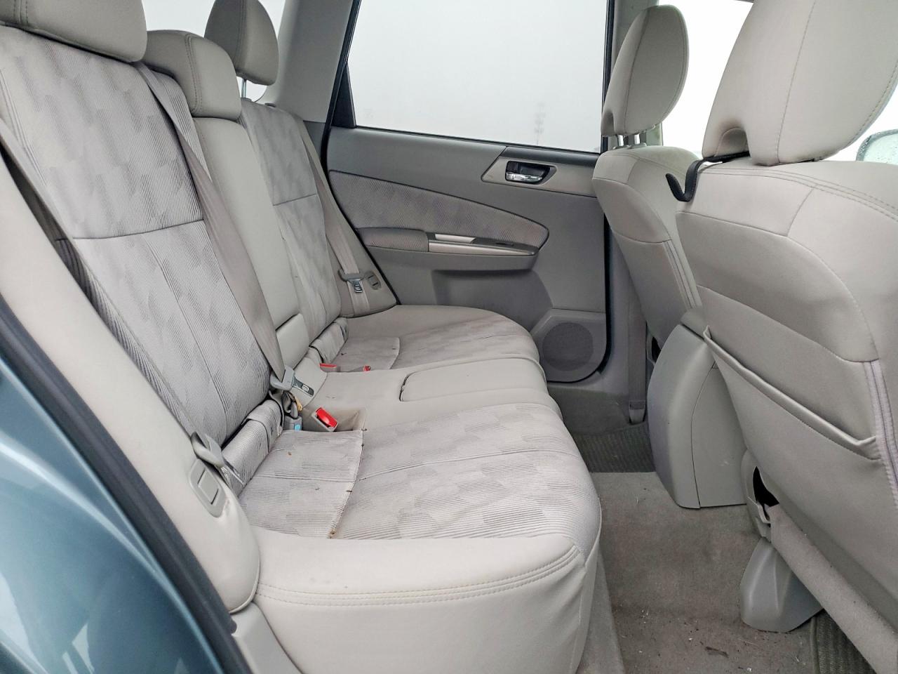 2010 SUBARU FORESTER 2.5X PREMIUM photo 11