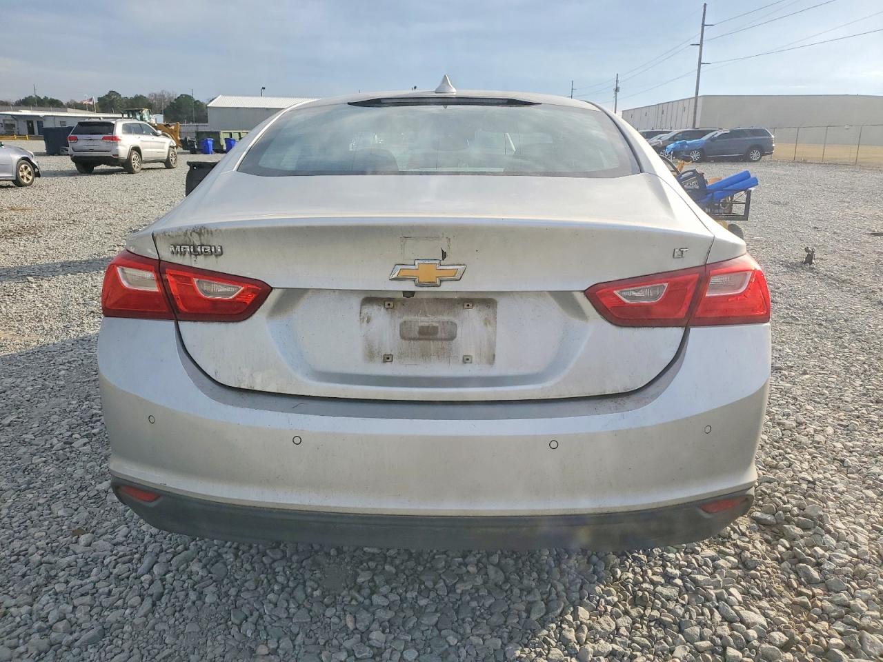 2017 CHEVROLET MALIBU LT photo 6